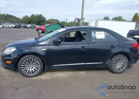 2010 Suzuki Kizashi Gts from USA, damaged, VIN JS2RE9A57A6101001